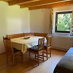 Fichtenblockhutte Sonnenalpe Nassfeld
