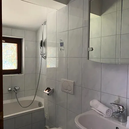 非切藤布洛克小屋 * 索内纳尔佩·纳斯费尔德