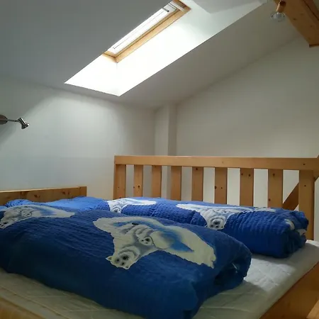 Fichtenblockhütte *